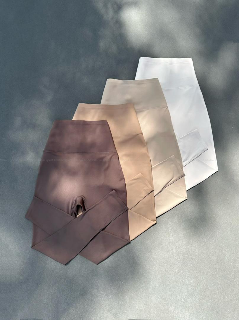 IMG-20250825-WA0000 لگ florans ورزشی 1001782 - Image 1